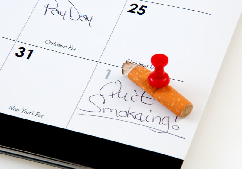 Calendar with “quite smoking” written on New Year’s Day